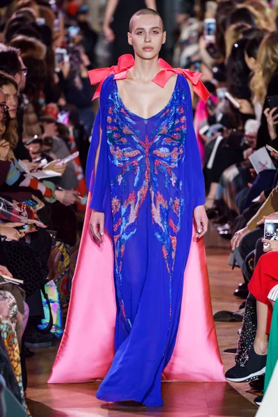 Look 38